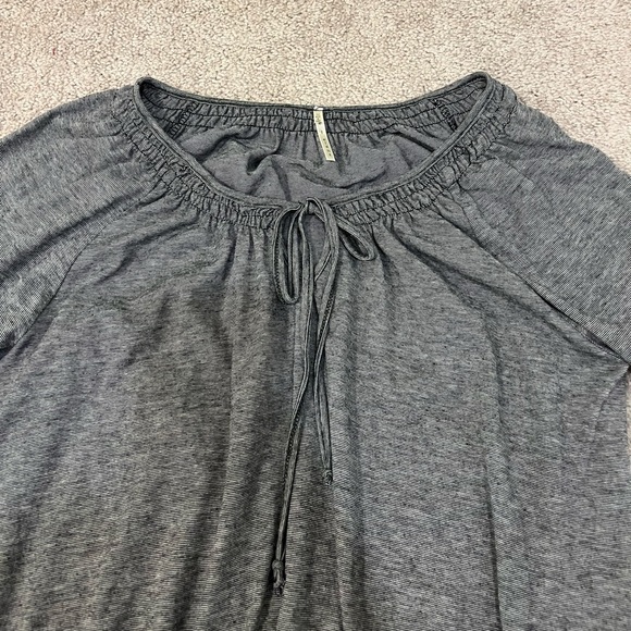 Nine 1 Eight Blouse - Picture 4 of 9